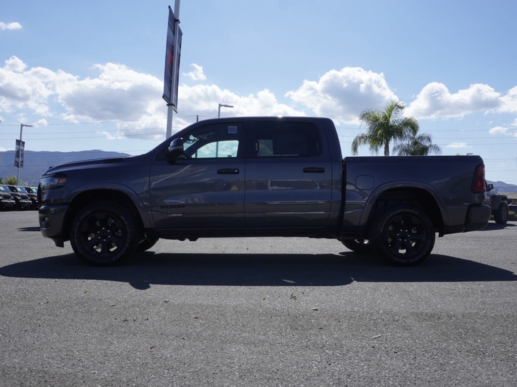 2026 Ram 1500 Big Horn Night Edition photo 6