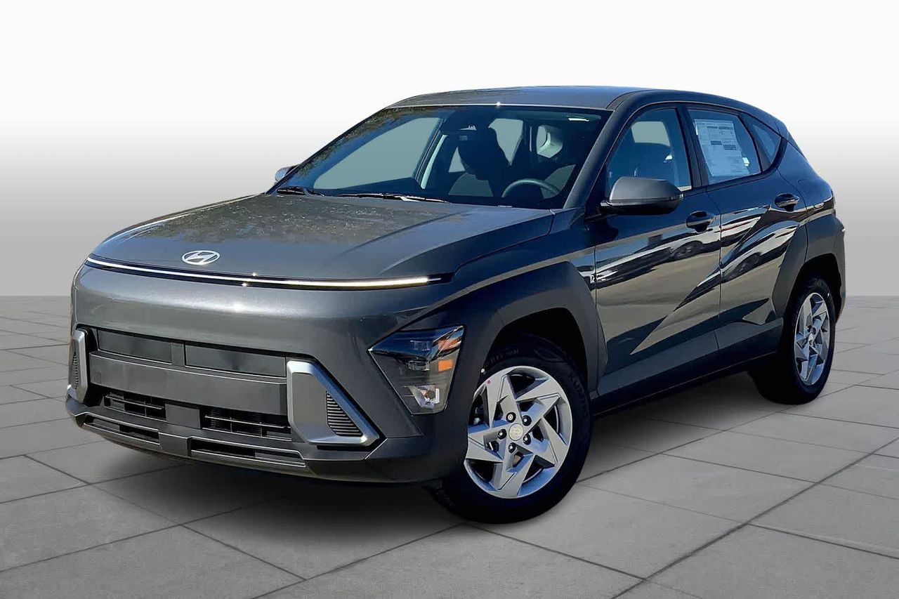 2026 Hyundai Kona SE's photo