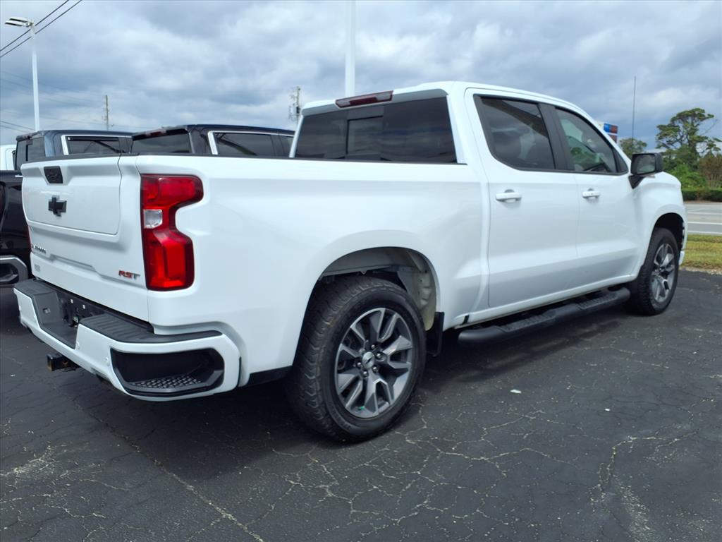 2021 Chevrolet Silverado 1500 RST photo 2