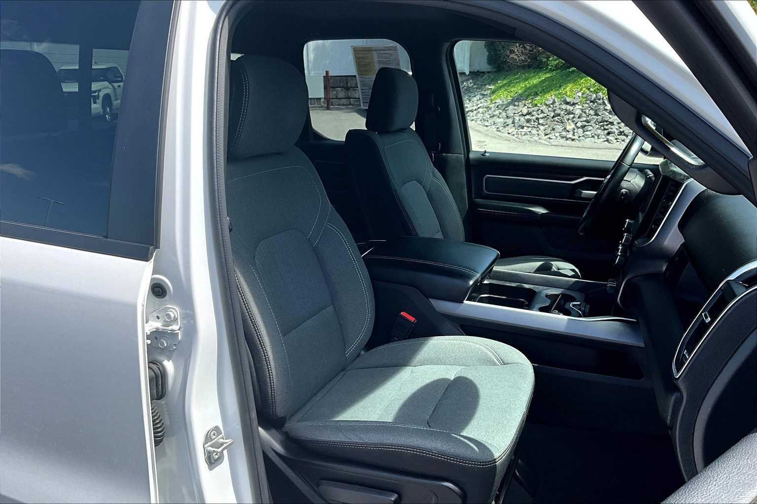 2022 Ram 1500 Big Horn photo 10
