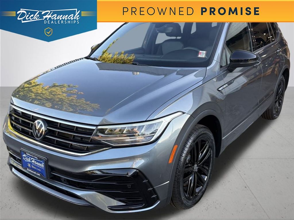 2022 Volkswagen Tiguan SE R-LINE BLACK