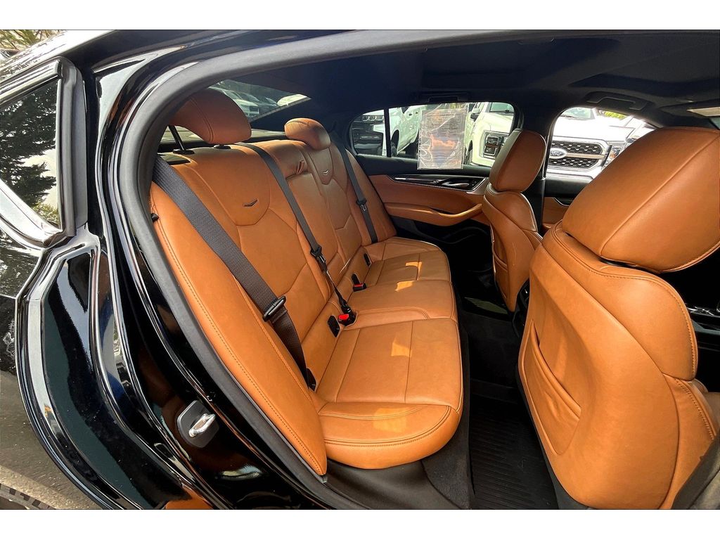 2021 Cadillac CT5 V photo 26