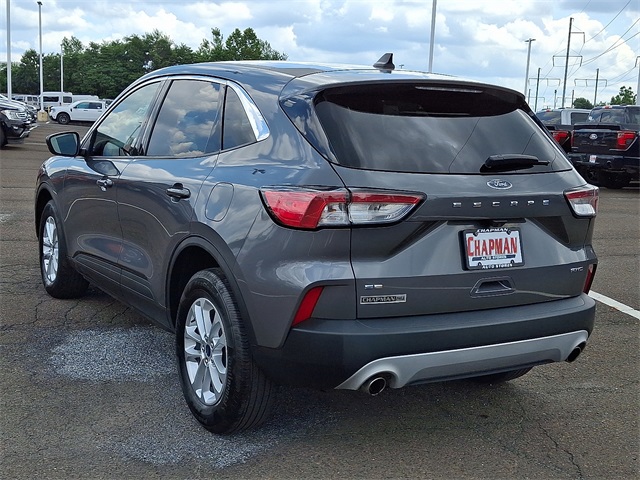2022 Ford Escape SE photo 2