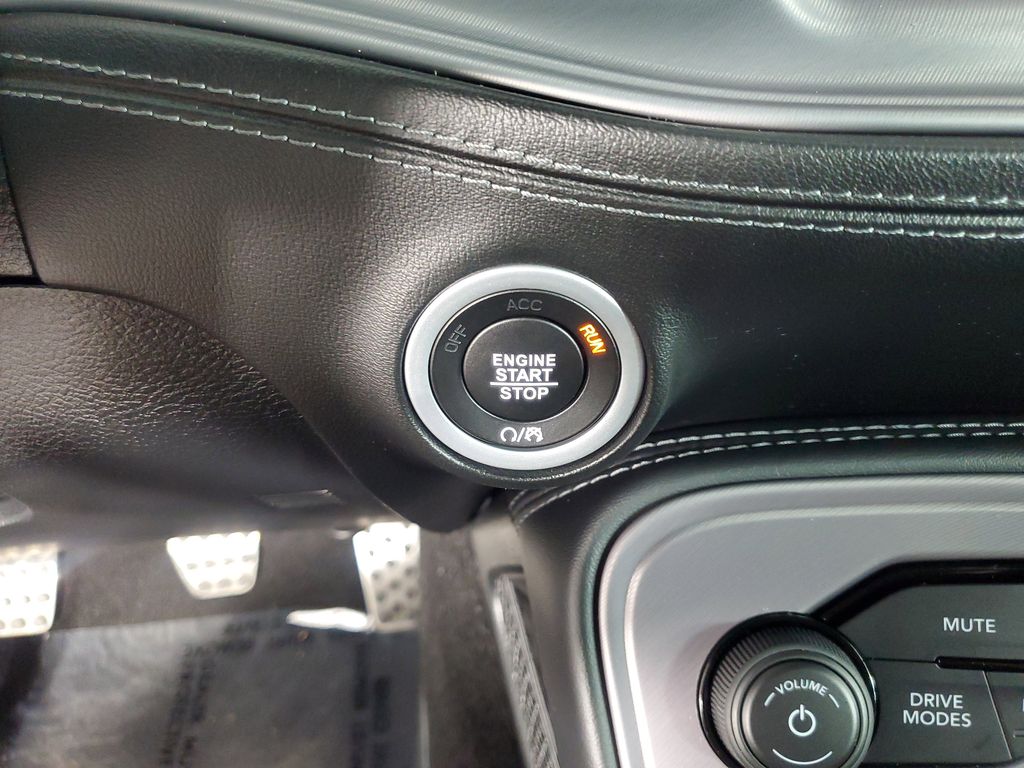 2023 Dodge Challenger R/T Scat Pack photo 14