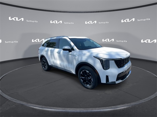 2026 Kia Sorento S photo 2