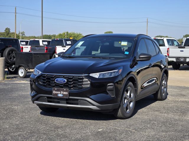 2026 Ford Escape ST-Line photo 2