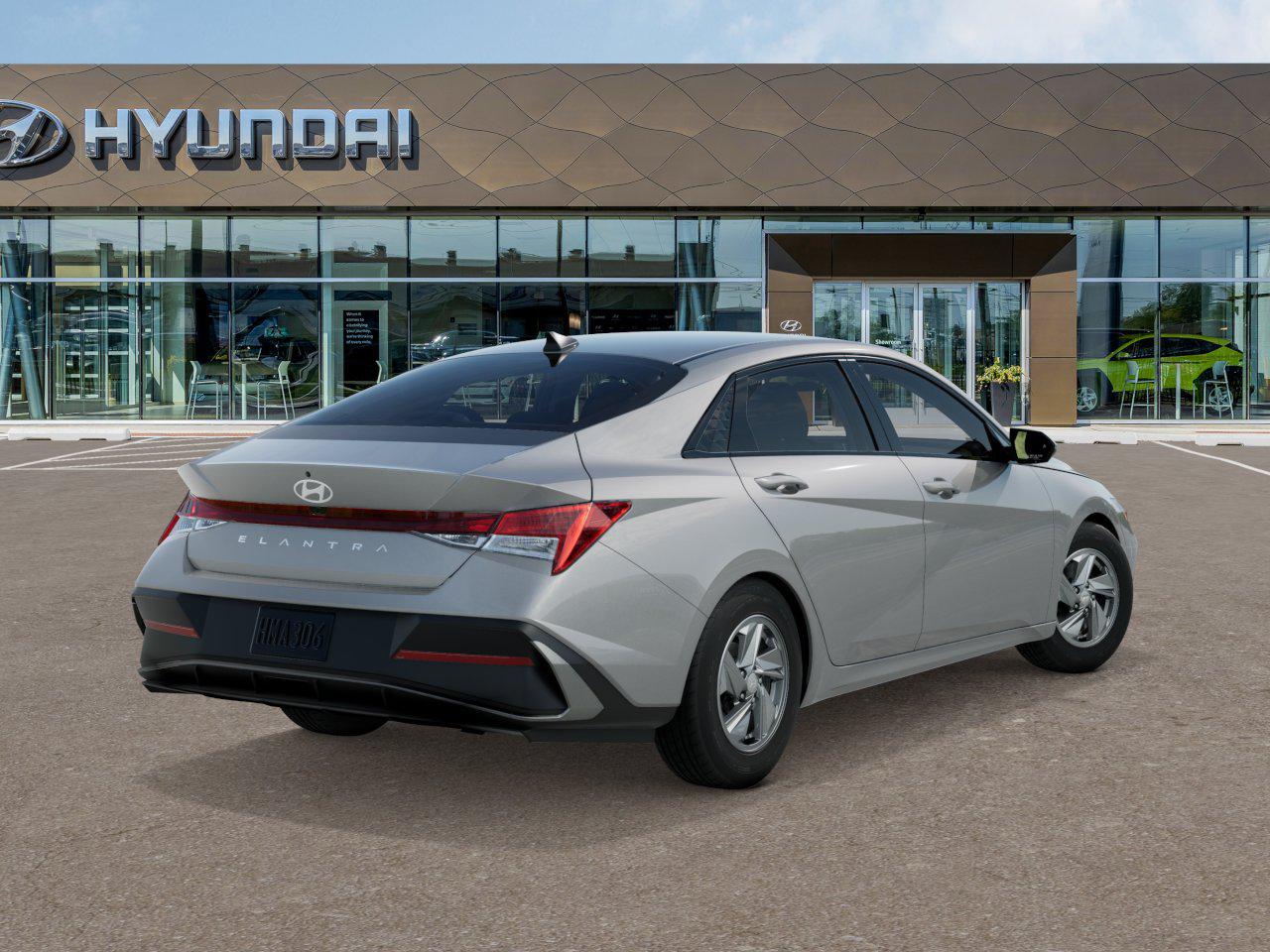 2025 Hyundai Elantra SE photo 2