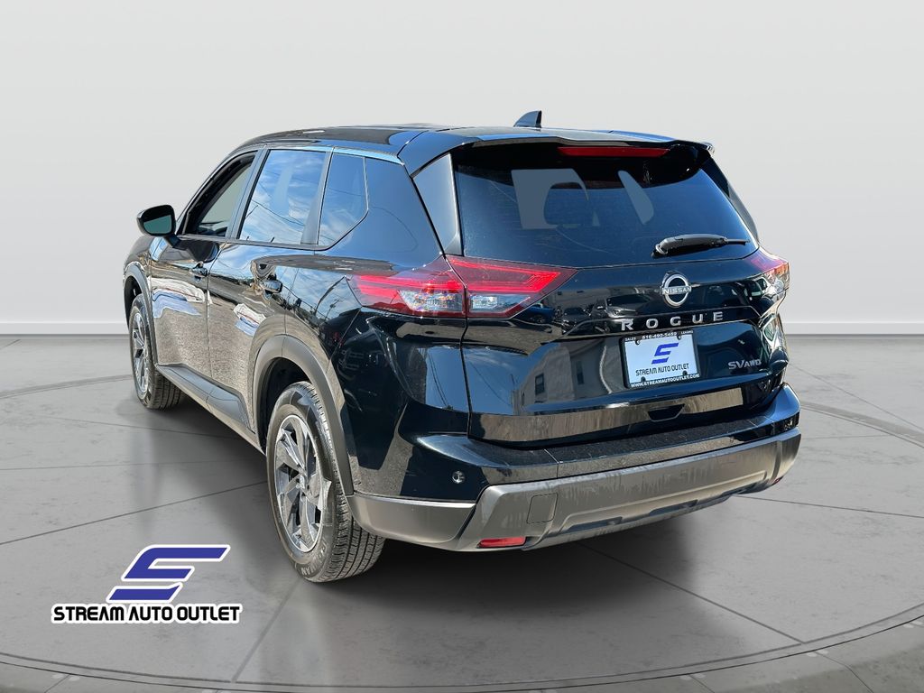 2024 Nissan Rogue SV photo 4