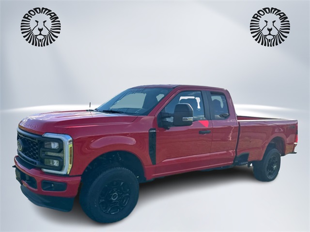 2025 Ford F-350 Super Duty XL's photo