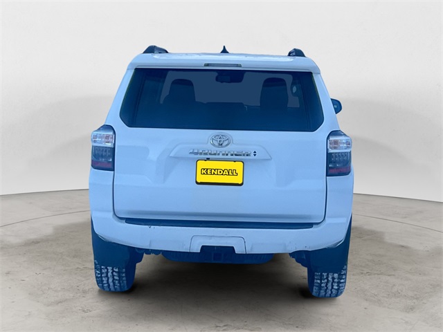 2024 Toyota 4Runner SR5 Premium photo 4