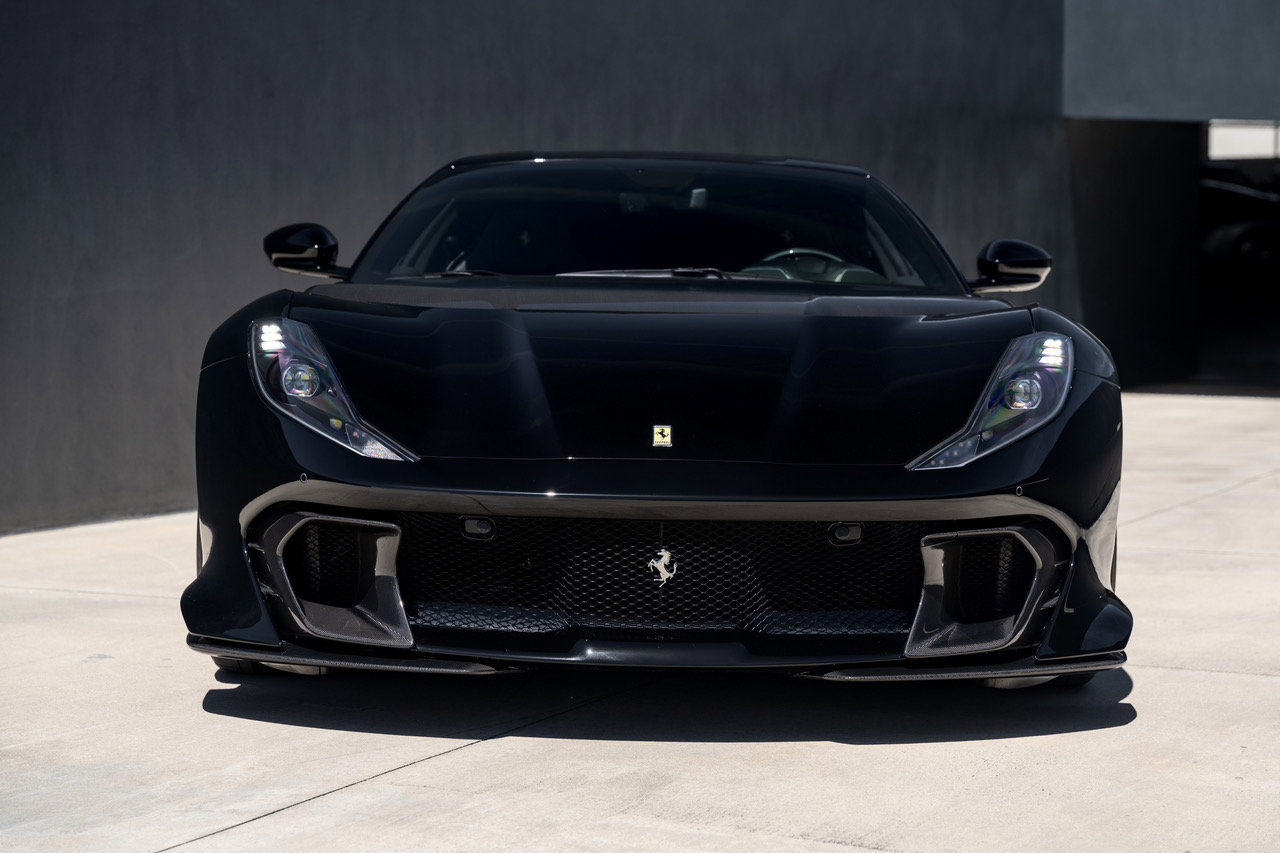 2024 Ferrari 812 Competizione photo 26