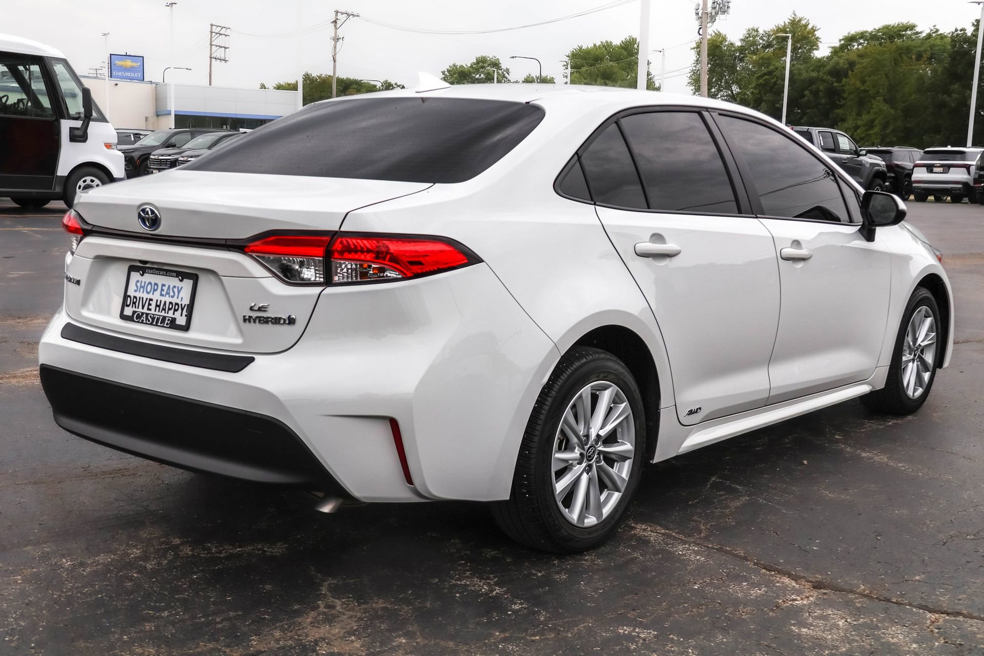 2023 Toyota Corolla Hybrid LE photo 9