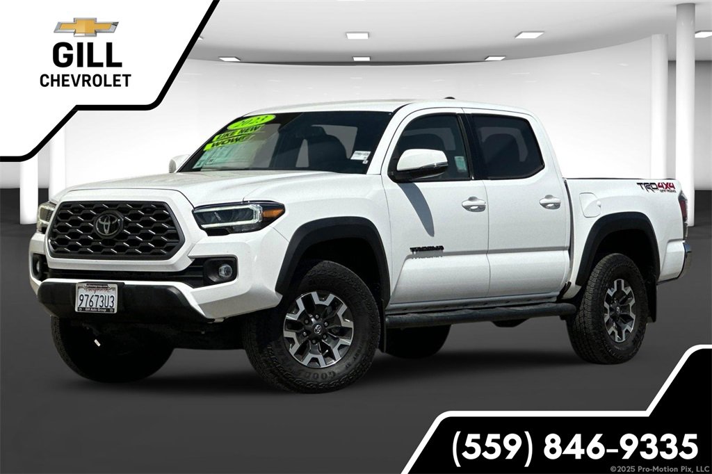 2023 Toyota Tacoma SR's photo