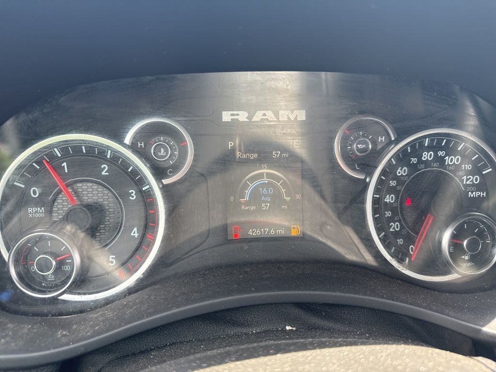 2024 Ram 2500 Big Horn photo 8