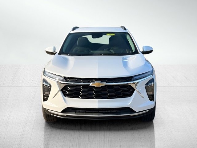 2026 Chevrolet Trax LT photo 9
