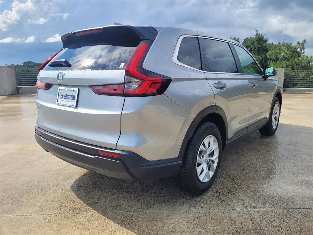 2026 Honda CR-V LX photo 5