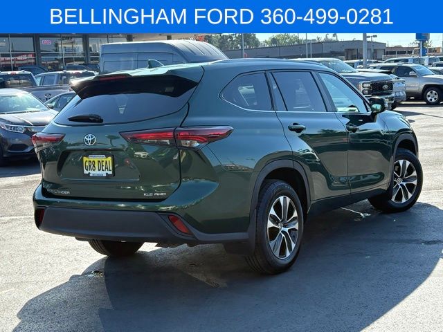 2024 Toyota Highlander XLE photo 4