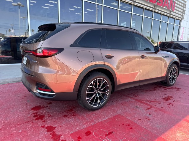 Used 2025 Melting Copper Metallic Mazda Premium Plus Package image 10