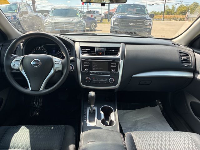 2017 Nissan Altima 2.5 S photo 27