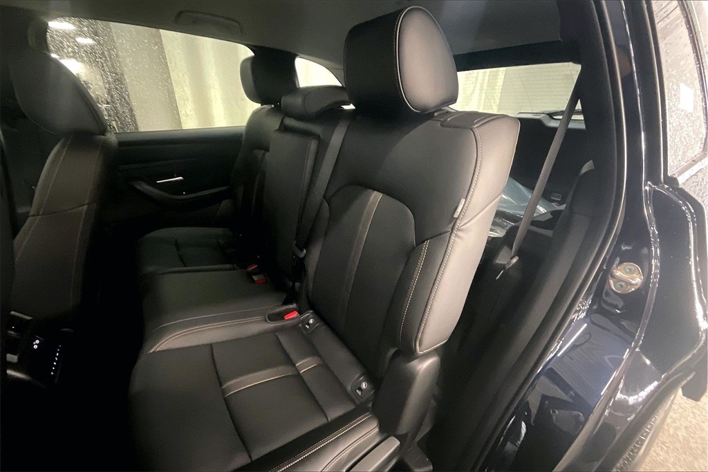 2026 MAZDA CX-90 - Image 9