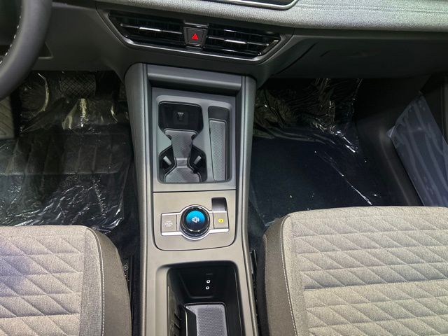 2025 Volkswagen Tiguan S photo 18