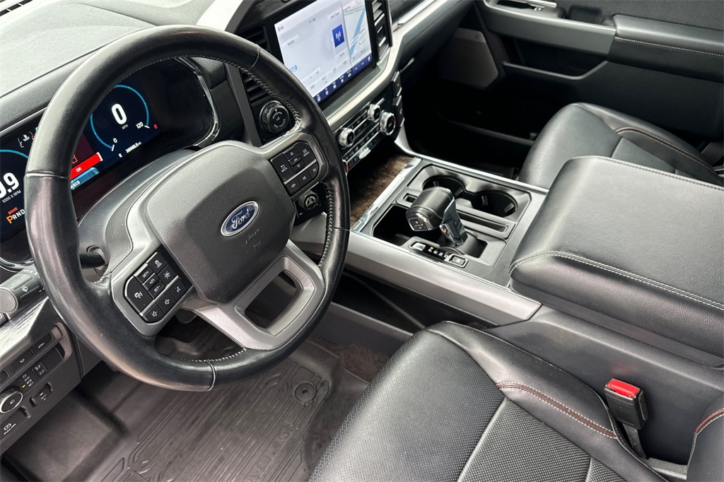 2022 Ford F-150 Lariat photo 10
