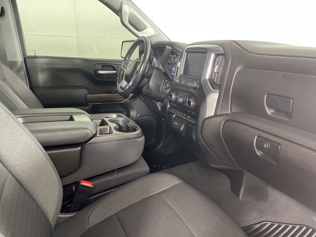 2021 Chevrolet Silverado 1500 RST photo 13