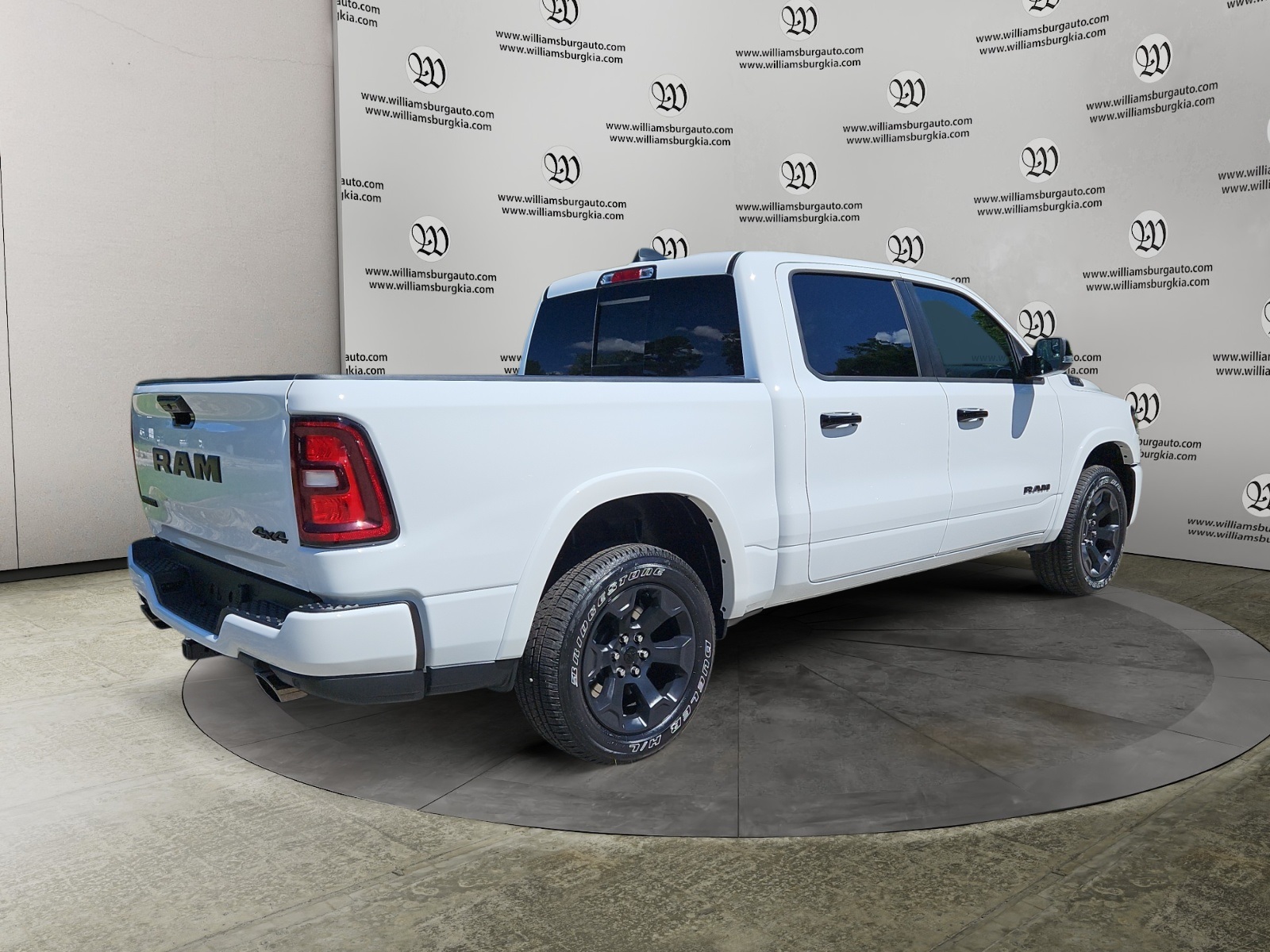 2025 Ram 1500 Big Horn Lone Star photo 2