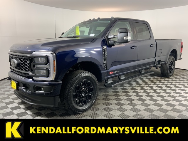 2025 Ford F-350 Super Duty Lariat's photo