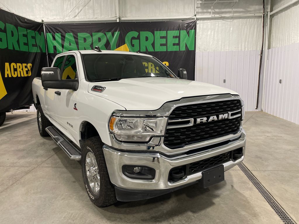 2024 Ram 2500 Big Horn photo 3