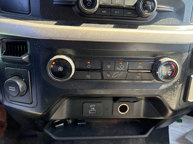 2021 Ford F-150 XL photo 22