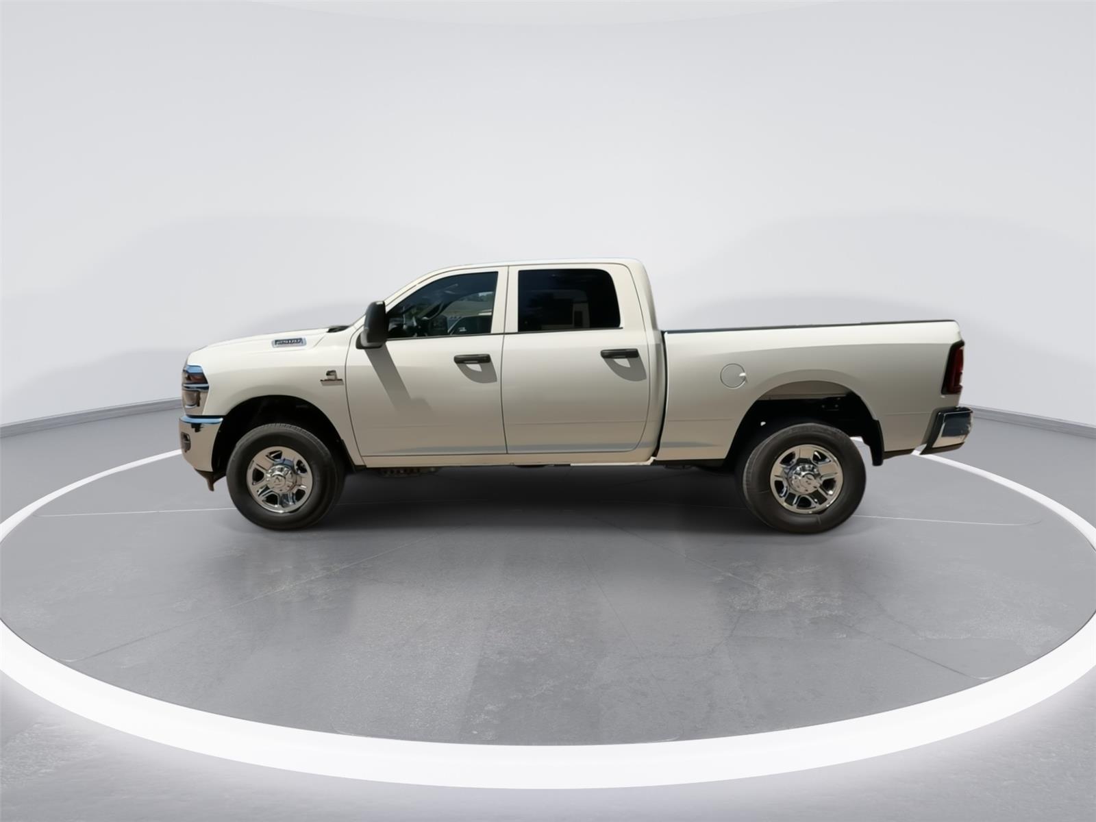 2026 Ram 2500 Tradesman photo 5