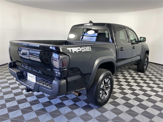 2023 Toyota Tacoma TRD Off-Road photo 8