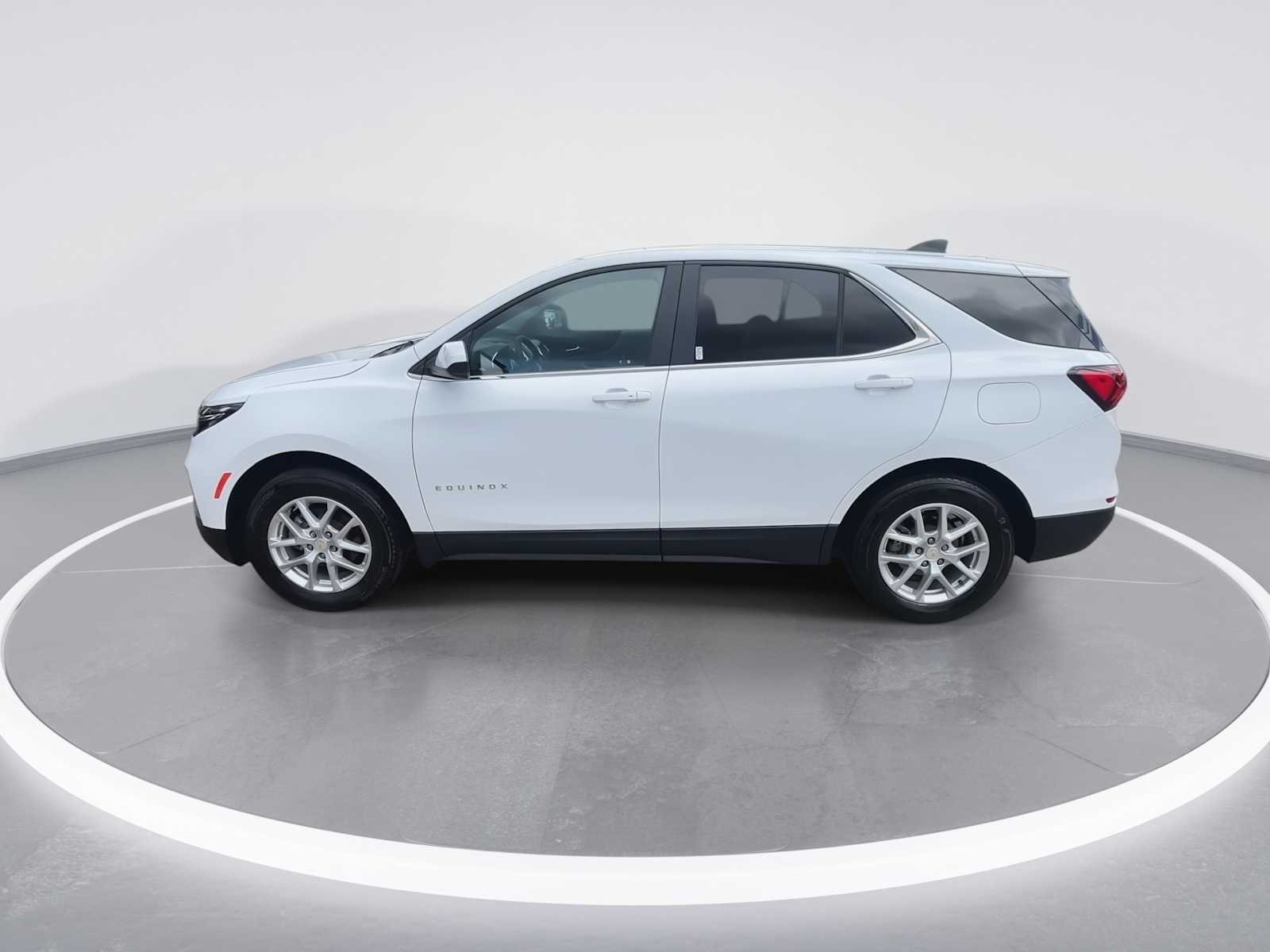 2023 Chevrolet Equinox LT photo 5