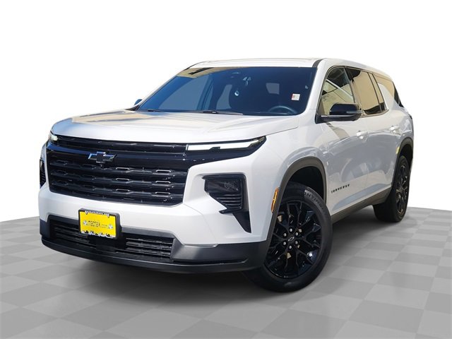 2024 Chevrolet Traverse LS's photo