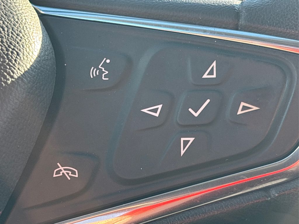 2017 Chevrolet Malibu 1LT photo 22