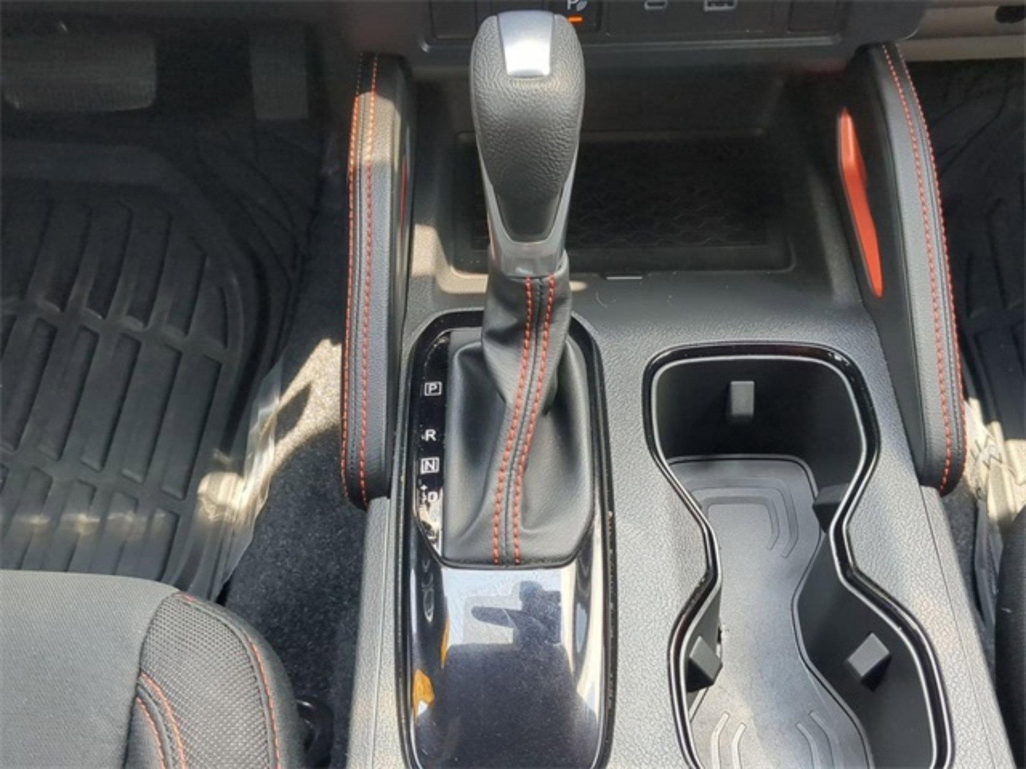 2025 Nissan Frontier PRO-4X photo 18