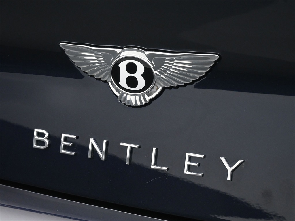 2022 Bentley Continental GT V8 photo 19