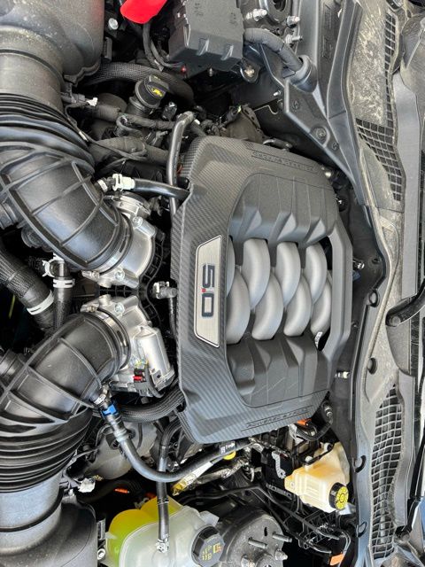 2025 Ford Mustang GT Premium photo 19