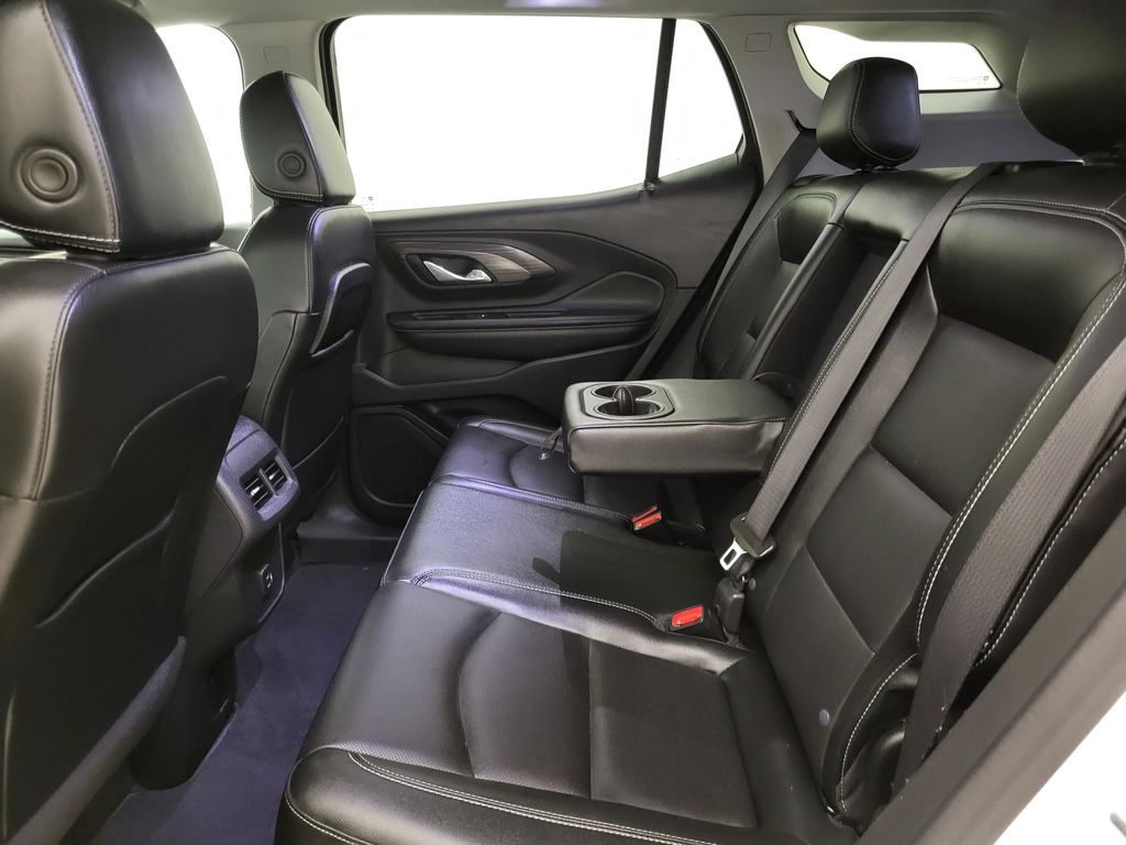 2024 Gmc Terrain SLT photo 33