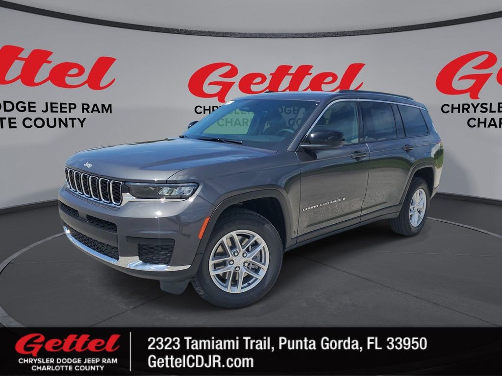 2025 Jeep Grand Cherokee L Laredo's photo