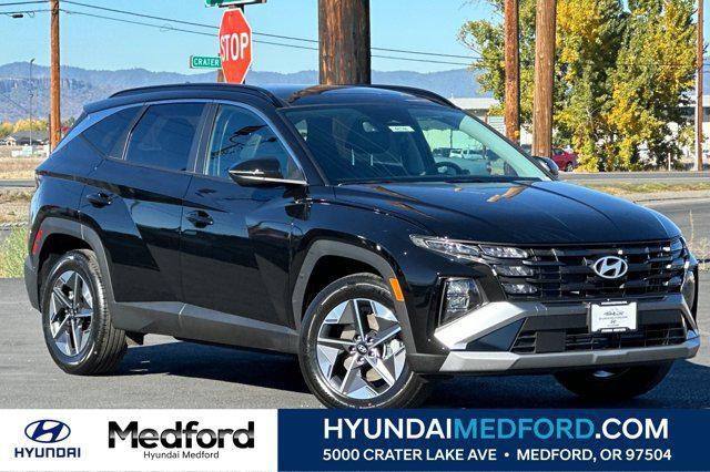 New 2025 Hyundai TUCSON HYBRID SEL Convenience Sport Utility in Medford ...