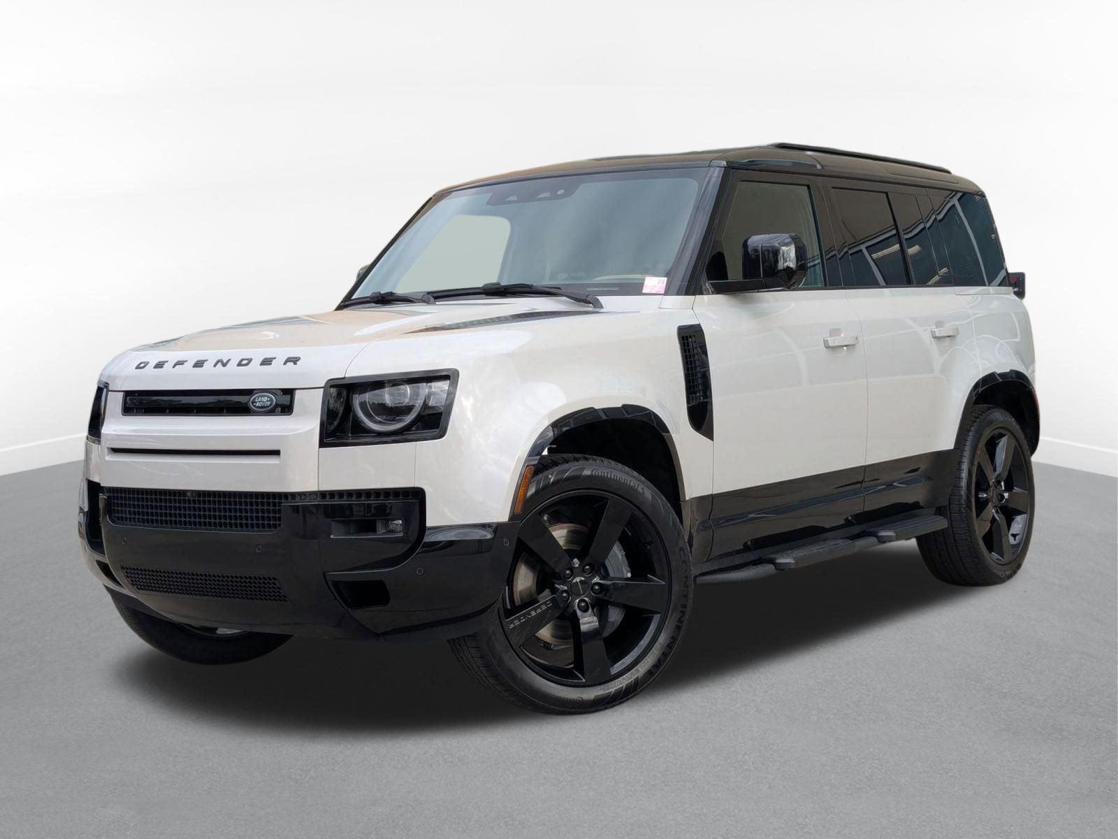 2026 Land Rover Defender X-Dynamic SE's photo