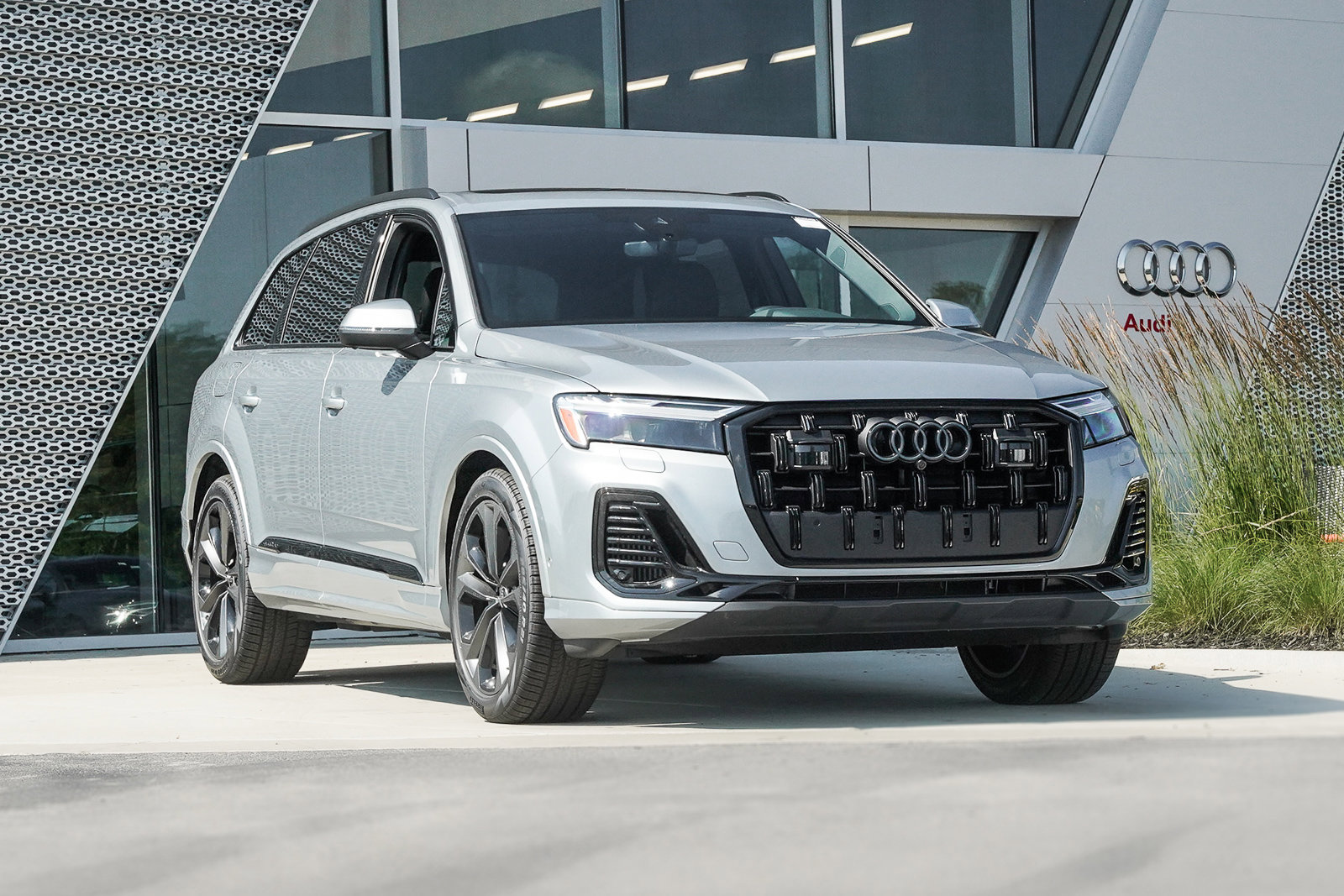 New 2025 Satellite Silver Audi Premium Plus image 1