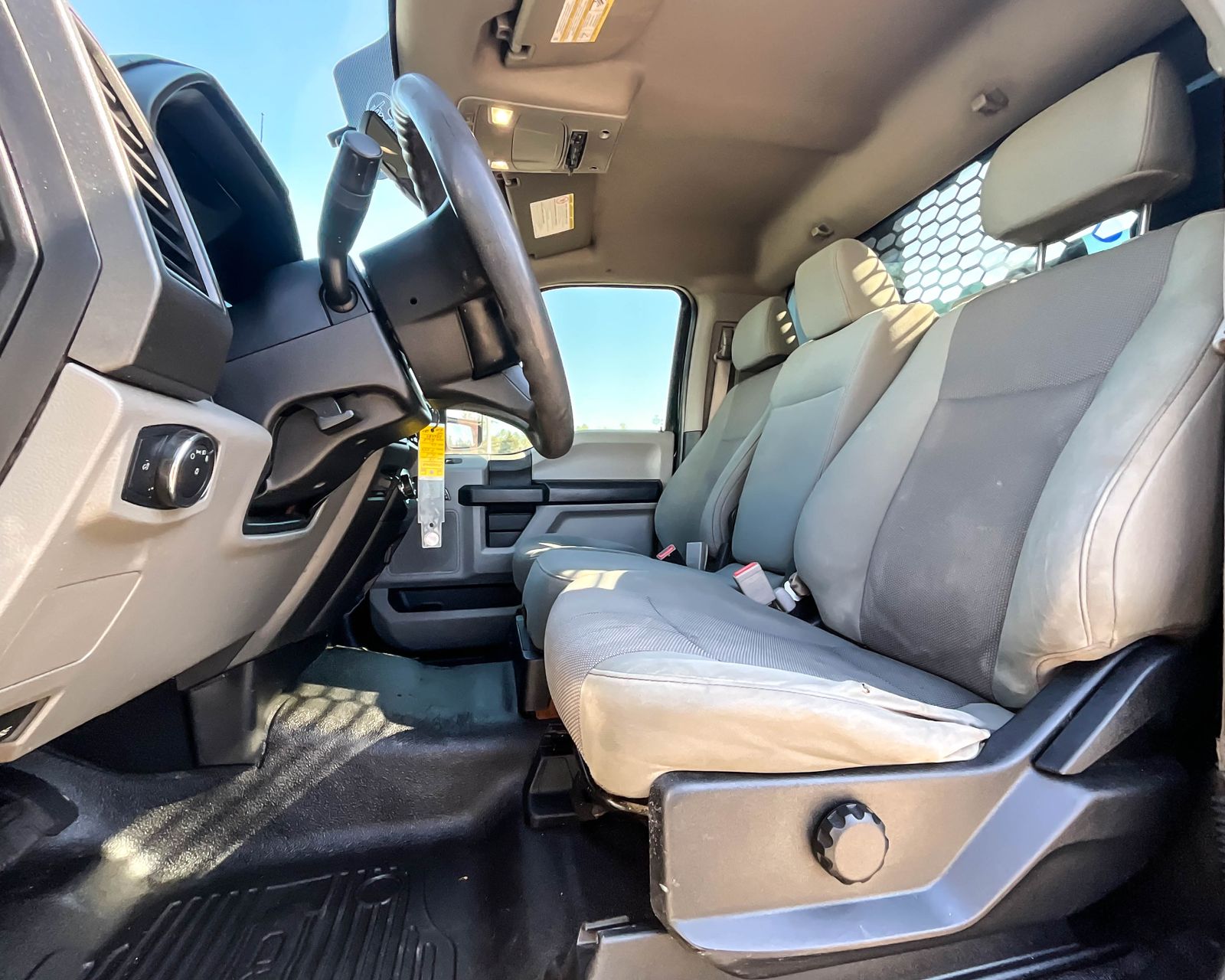 2019 Ford F-550 photo 10
