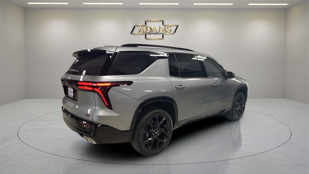 2026 Chevrolet Traverse RS photo 6
