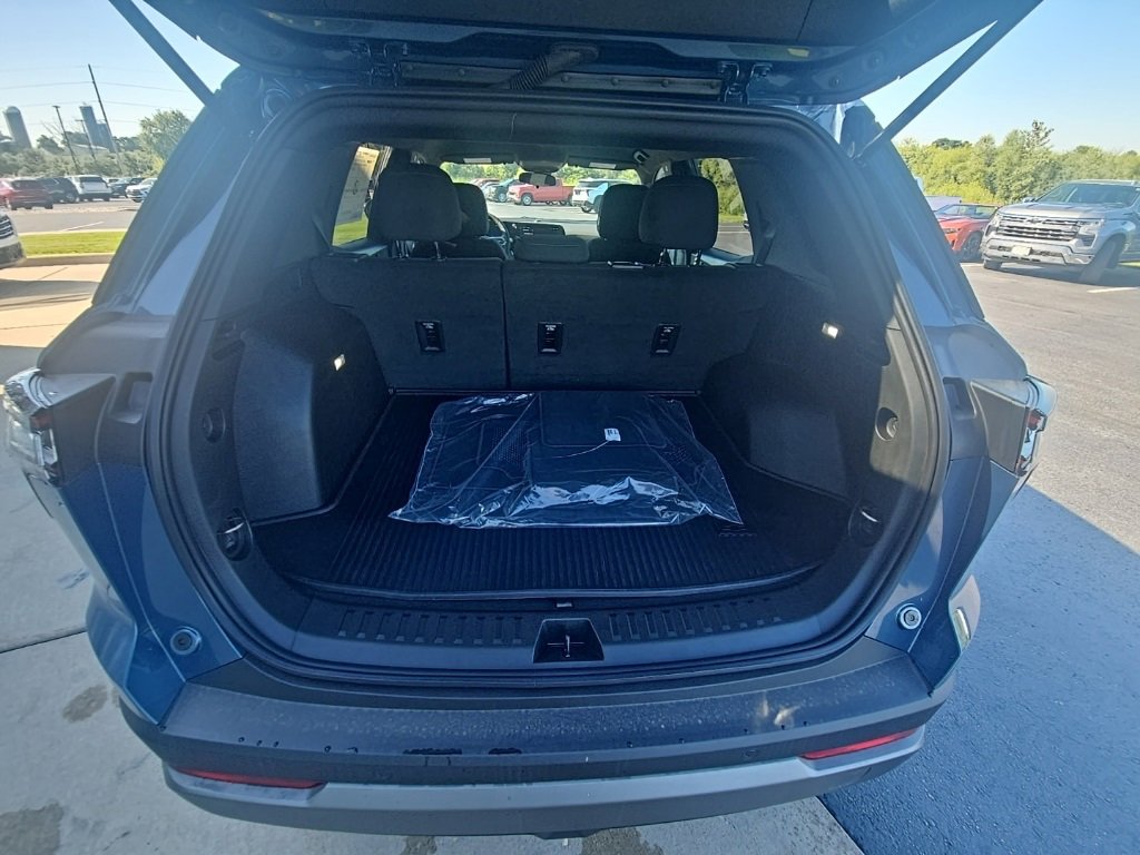 2026 Chevrolet Equinox LT photo 20