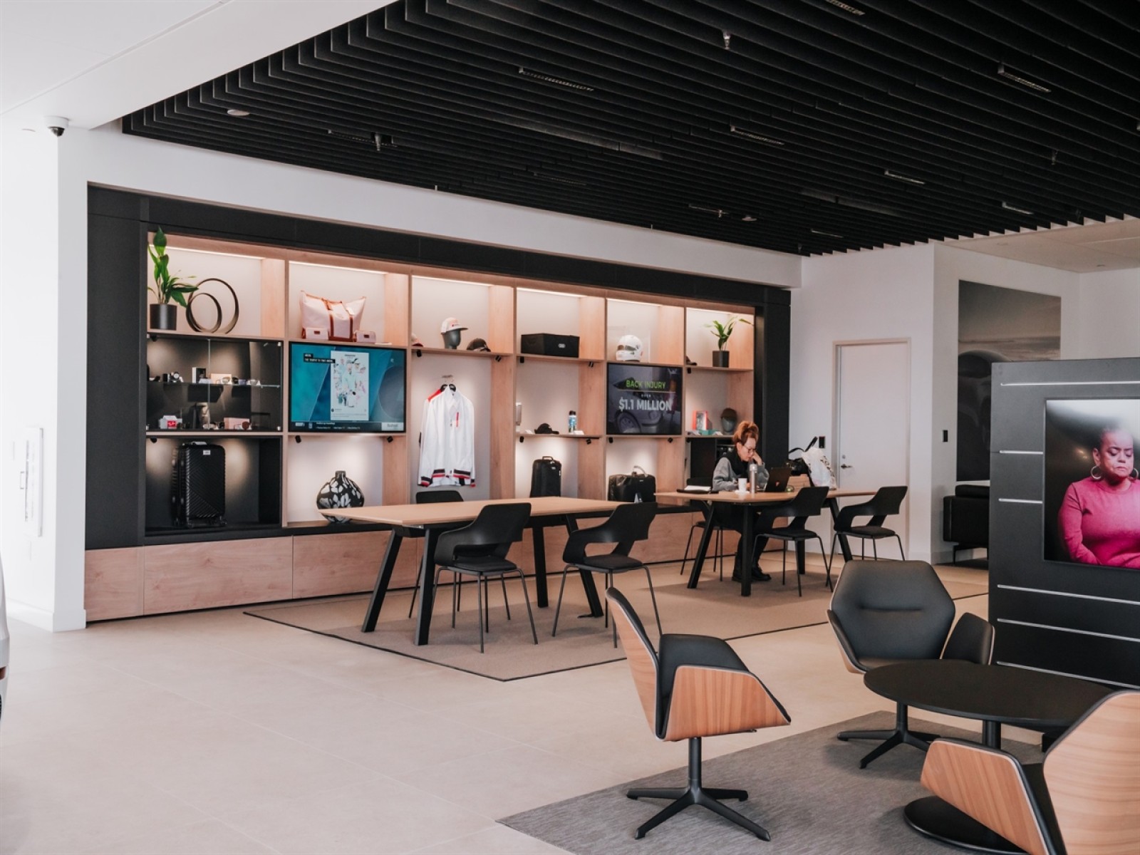 New 2026 Samurai Gray Metallic Audi Premium image 17