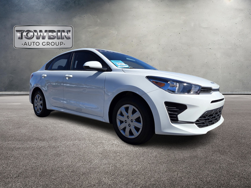 2023 Kia Rio LX photo 2