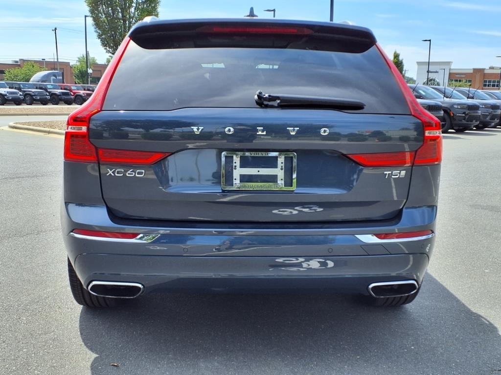 2020 Volvo XC60 Inscription photo 17